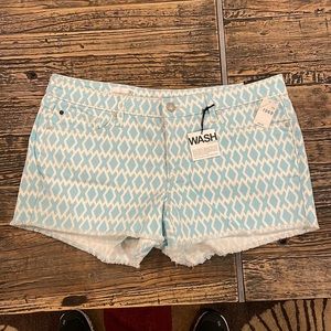 Gap “Summer Cut Offs” Size 30